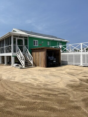 Exterior - Cozy, comfortable, secure home with pool, outside San Pedro near Secret Beach (San Pedro)