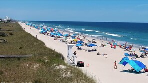 Beach nearby, sun-loungers, beach towels - Ocean View, 3-Min Walk to Beach, Game Room, 4 Car Prkng (Kure Beach)