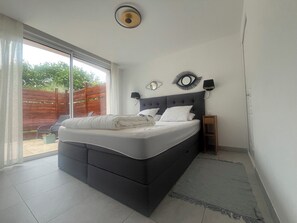 1 Schlafzimmer, Bügeleisen/Bügelbrett, Reisekinderbett, kostenloses WLAN