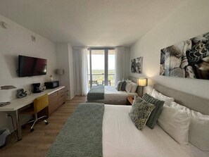 1 間睡房、書桌、熨斗/熨衫板、Wi-Fi