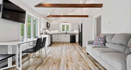 Boothbay Harbor Woodland Retreat