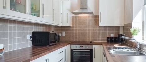 Dishwasher, highchair