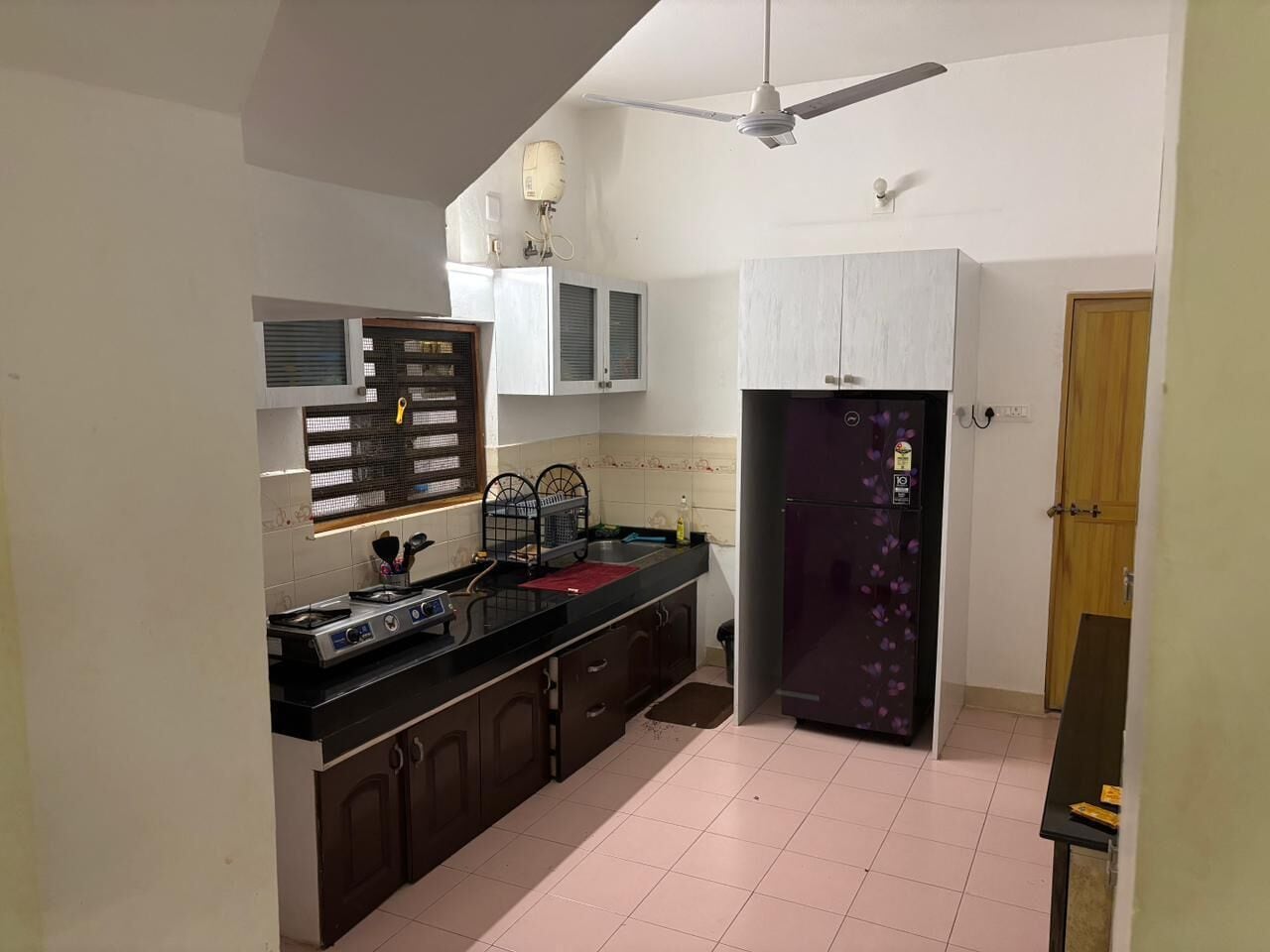 Cookware/dishes/utensils