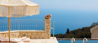 Villa Thea Mare Levantes - Villa with private pool