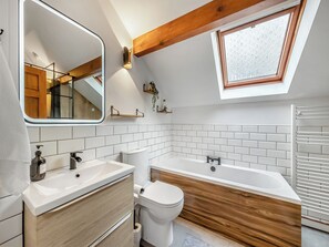 Towels - 3 bedroom accommodation in Llangollen (Llangollen)