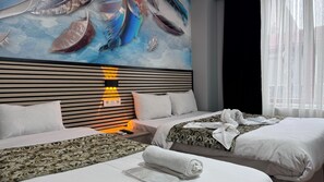 Deluxe Triple Room | Premium bedding, desk, soundproofing, free WiFi - Rozza Hotel (Istanbul)