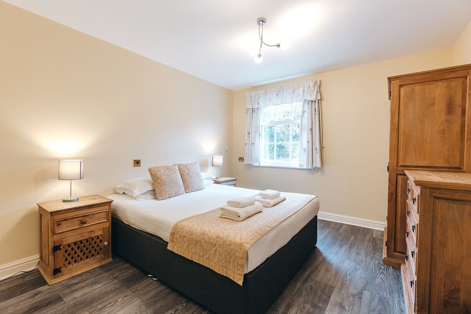 2 Schlafzimmer, kostenloses WLAN, Bettwäsche