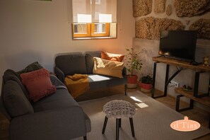 Living area - Casa das Tias é o Espaço de Conforto e Tranquilidade Ideal Para Férias Relaxante (Baltar)
