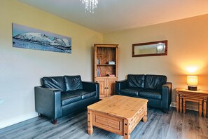 TV - Netley Hall - Mulberry (Dorrington)