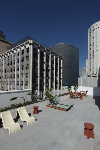 Tabas by Blueground Arinda