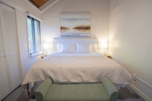 3 bedrooms, iron/ironing board, travel cot, free WiFi