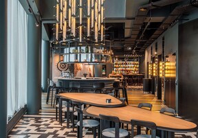 2 bars/lounges, rooftop bar