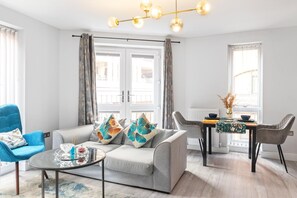 Apartment | Living area - Leicester Centre - 1 Bedroom - 1 Bathroom - Wifi (Leicester)
