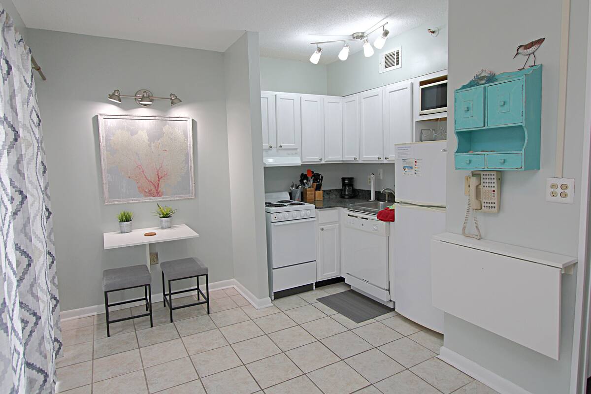 Condo, 1 Queen Bed, Pool Access, Beach View (Gulf Shores Plantation 5705) | Private kitchen | Coffee/tea maker