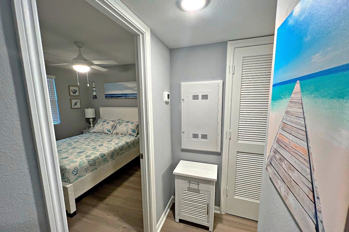 Bloc d'apartaments, diversos llits, accés a la piscina (Gulf Shores Plantation 4502) | 1 dormitori, decoració individual, mobiliari individual i roba de llit