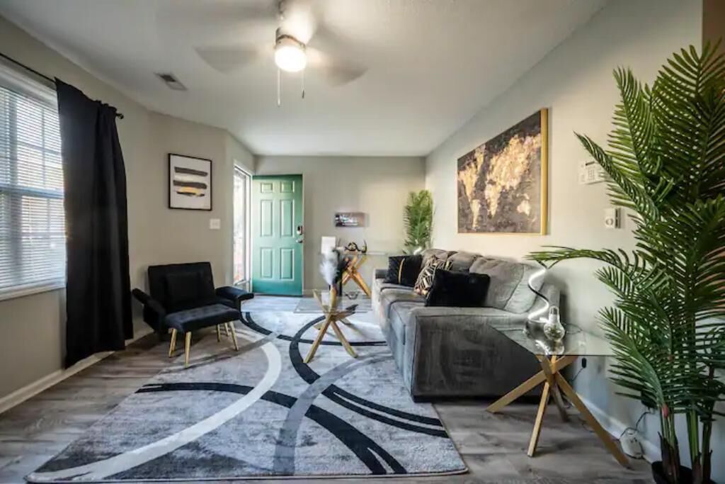 Whites Escapes ! Luxurious getaway !
