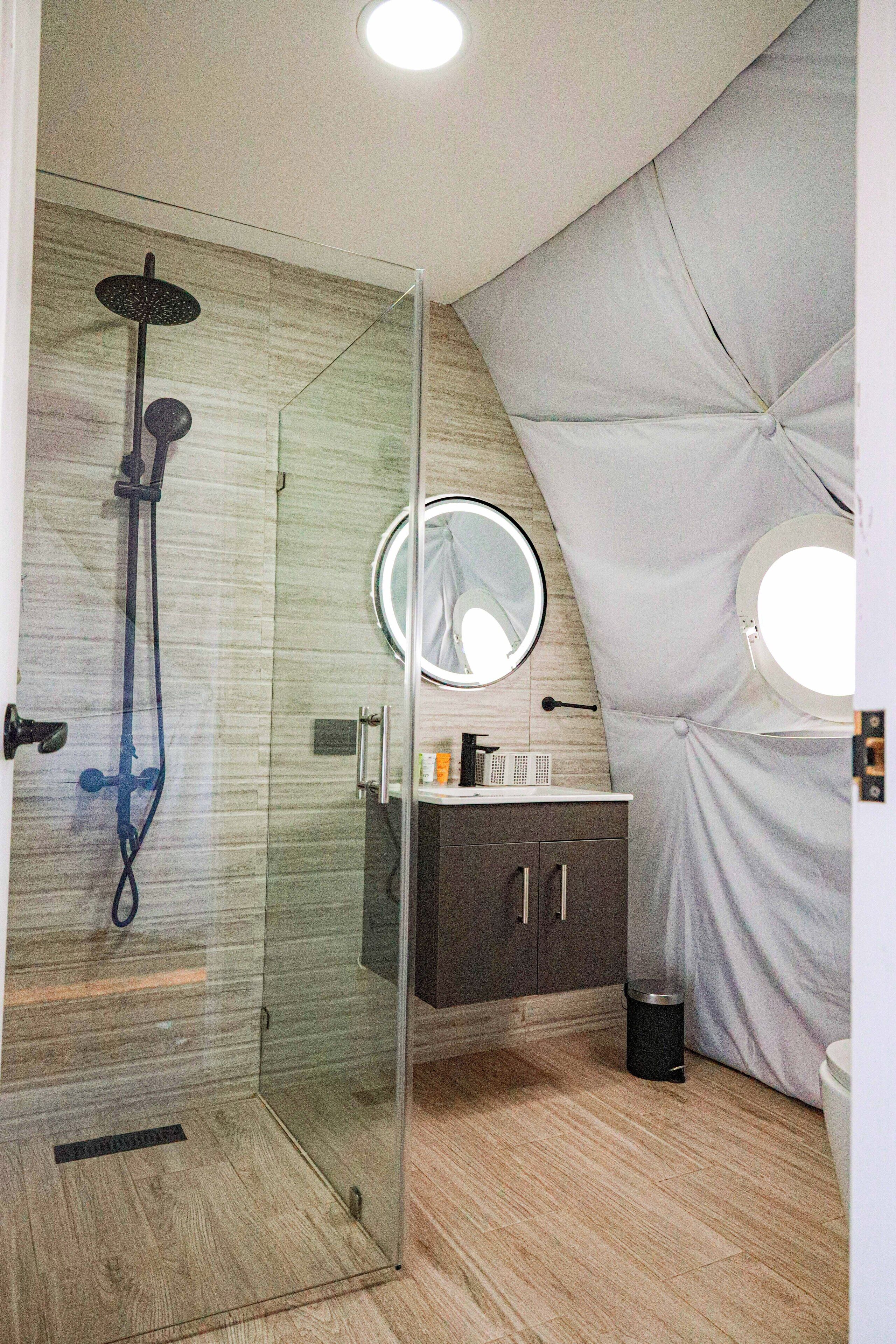 Family Room | Bathroom