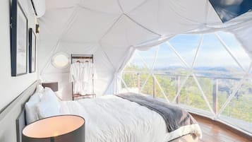 Premium Room (Domo Sky King)