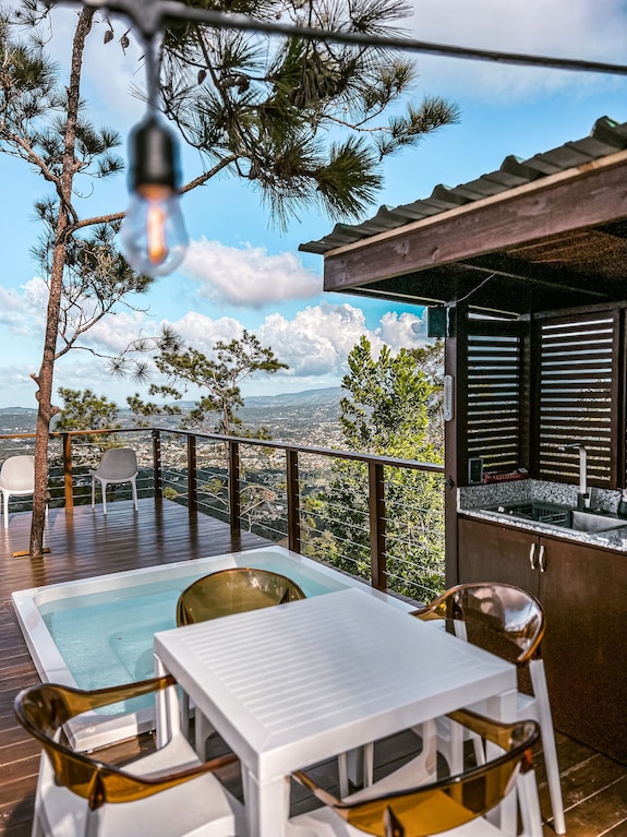 Balcón Restaurant & Lounge - Image 2