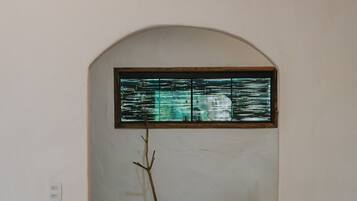 1 habitación, wifi y ropa de cama