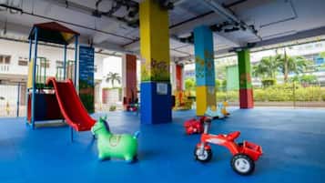 Área de juegos infantiles bajo techo