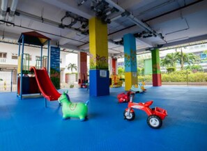 Children’s play area – indoor - Apartemen Green Pramuka By AHF Pro (Jakarta)