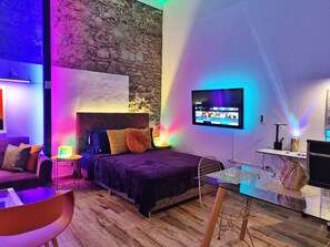 1 bedroom, blackout curtains, iron/ironing board, free WiFi - Oddity Studio By Paradox (Panama City)