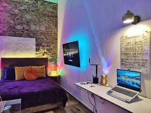 1 bedroom, blackout curtains, iron/ironing board, free WiFi - Oddity Studio By Paradox (Panama City)