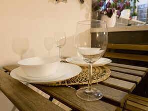 Dining - Cosmeston Cwtch (2 beds) (Cardiff)
