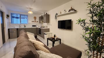 TV