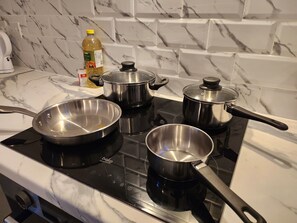 Private kitchen - ApartHotel - Flat 10 (1 bed) (Cardiff)