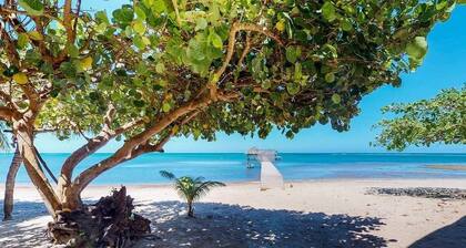 Lux 4BR Condo - Steps from the Beach, Pool, and Exclusive Resort Access!