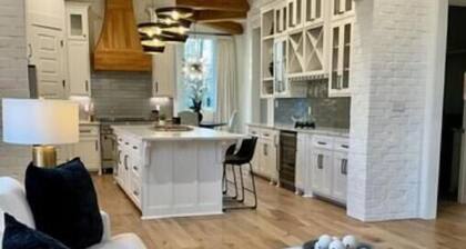 Luxury townhome near LSU and L’Auberge Casino