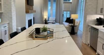 Luxury townhome near LSU and L’Auberge Casino