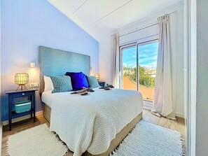 2 間睡房、熨斗/熨衫板、Wi-Fi、床單