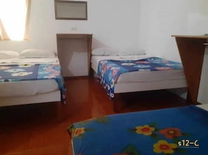 2 bedrooms, WiFi, bed sheets