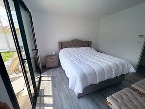 3 quartos, ferros/tábuas de passar roupa, Wi-Fi, roupa de cama