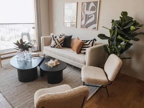 Trendy Loft on Paseo de la Reforma with amenities.