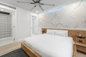 3 Schlafzimmer, Reisekinderbett, kostenloses WLAN, Bettwäsche