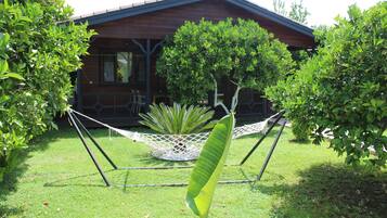 2 bedrooms, Egyptian cotton sheets, premium bedding, down duvets