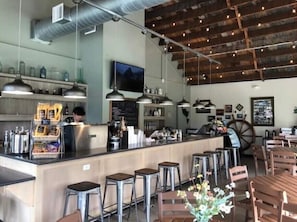 Bar (en la propiedad)