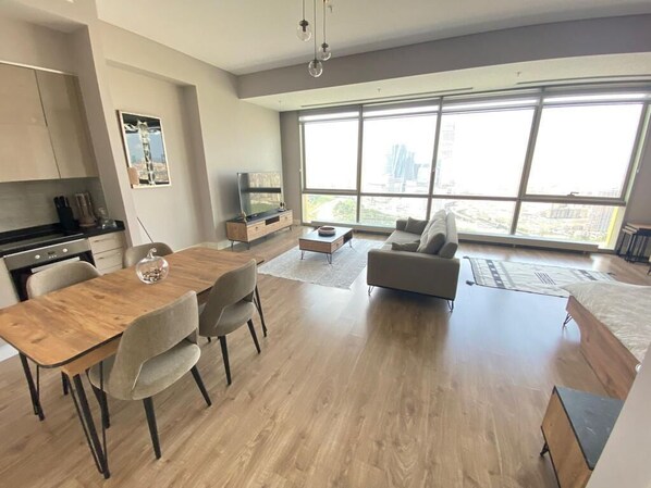 Living area - Wonderful 1+0 50 m2 high floor (Istanbul)