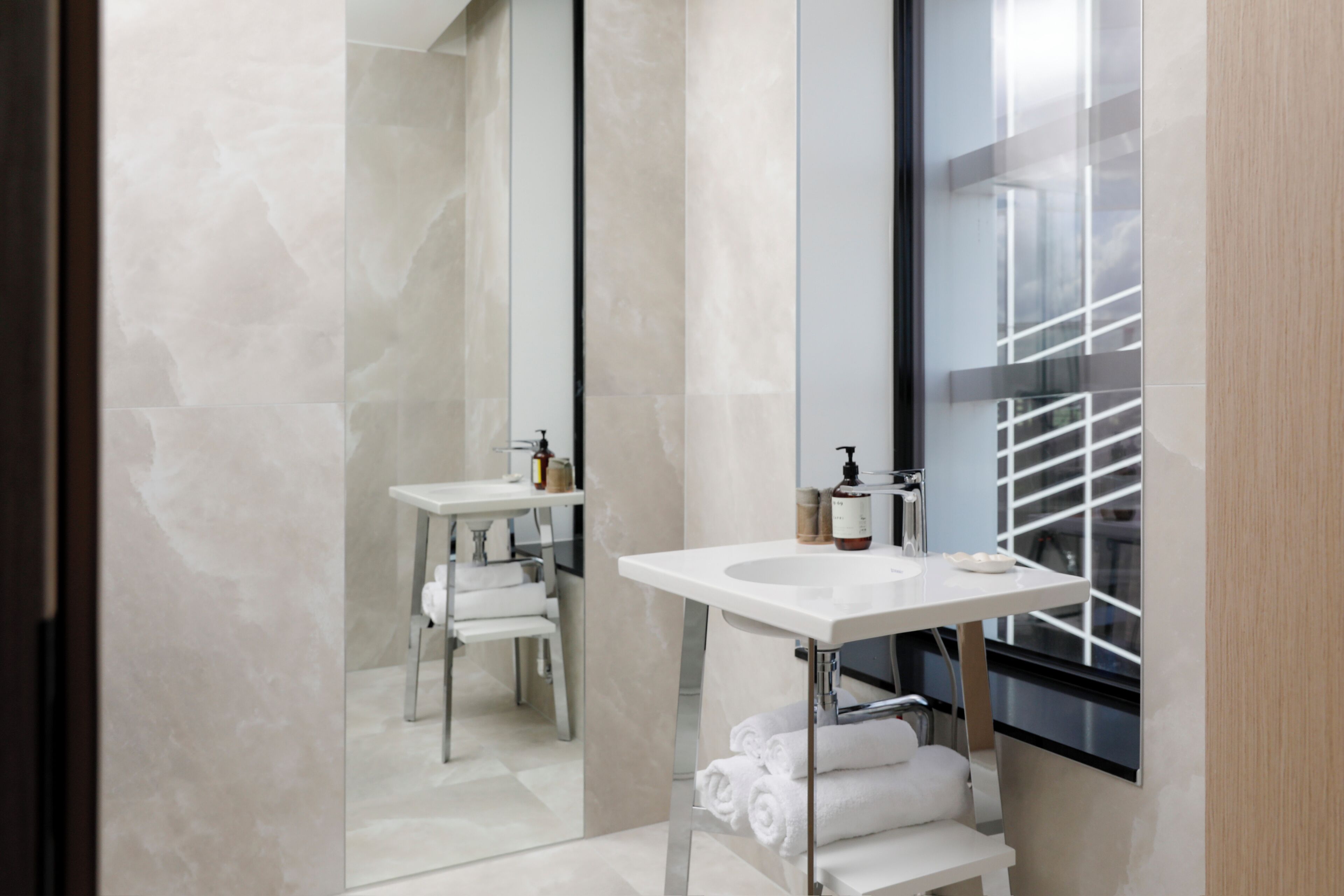 Photo - Bob W Tallinn Kesklinn