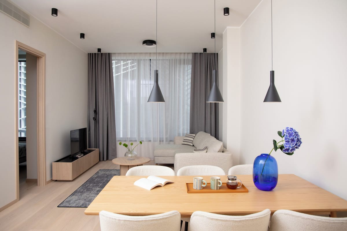 Deluxe Apartment | 1 bedroom, blackout drapes, soundproofing, iron/ironing board