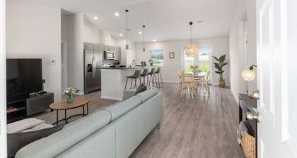 Villa Verde: Cozy Home In New Community
