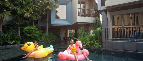 Alberca al aire libre