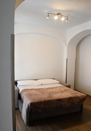 1 bedroom, premium bedding, down duvets, memory-foam beds