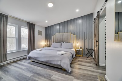 Mountain Haven Retreat: Brand New 8BR/3BA Sleeps 18