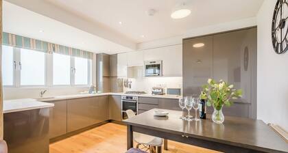 3 bedroom accommodation in Falmouth