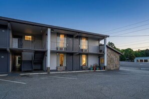 Exterior - 8 Inn By Capital O Americus US 19 (Americus)